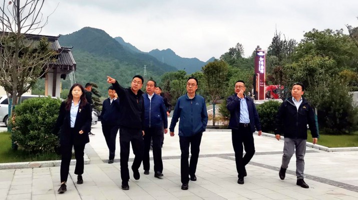 楊宇宏總經(jīng)理一行赴隴南宕昌、康縣項目開展調(diào)研工作